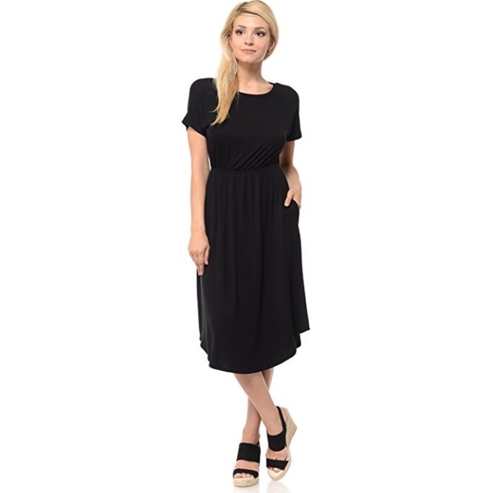 Black Midi Dress with Pockets!